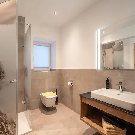 Pensión Brixentalerhof 3*