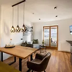 Konukevi Brixentalerhof